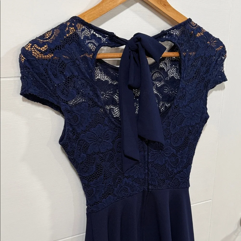 B. Smart Navy Floral Lace Short Skater Dress Cocktail Party Tie Back Mini